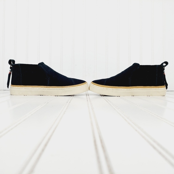 Toms Paxton Black Suede Slip On Pull Tab Casual Flat Comfy Sneakers E711 - Picture 7 of 11